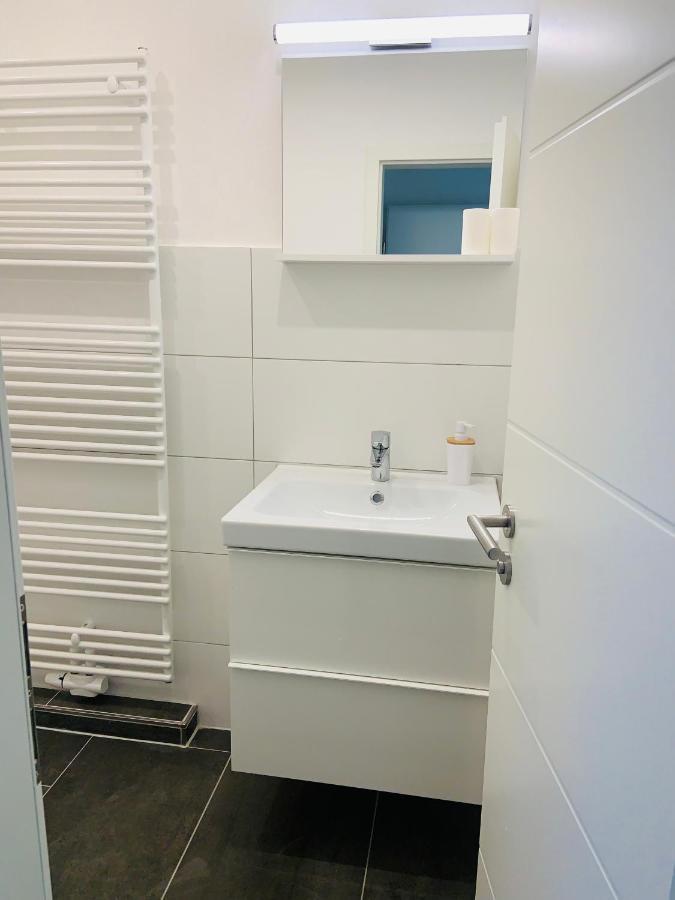 Skandi-Home Wohnung Ruhige Lage Neu - Duesseldorf Nord ภายนอก รูปภาพ